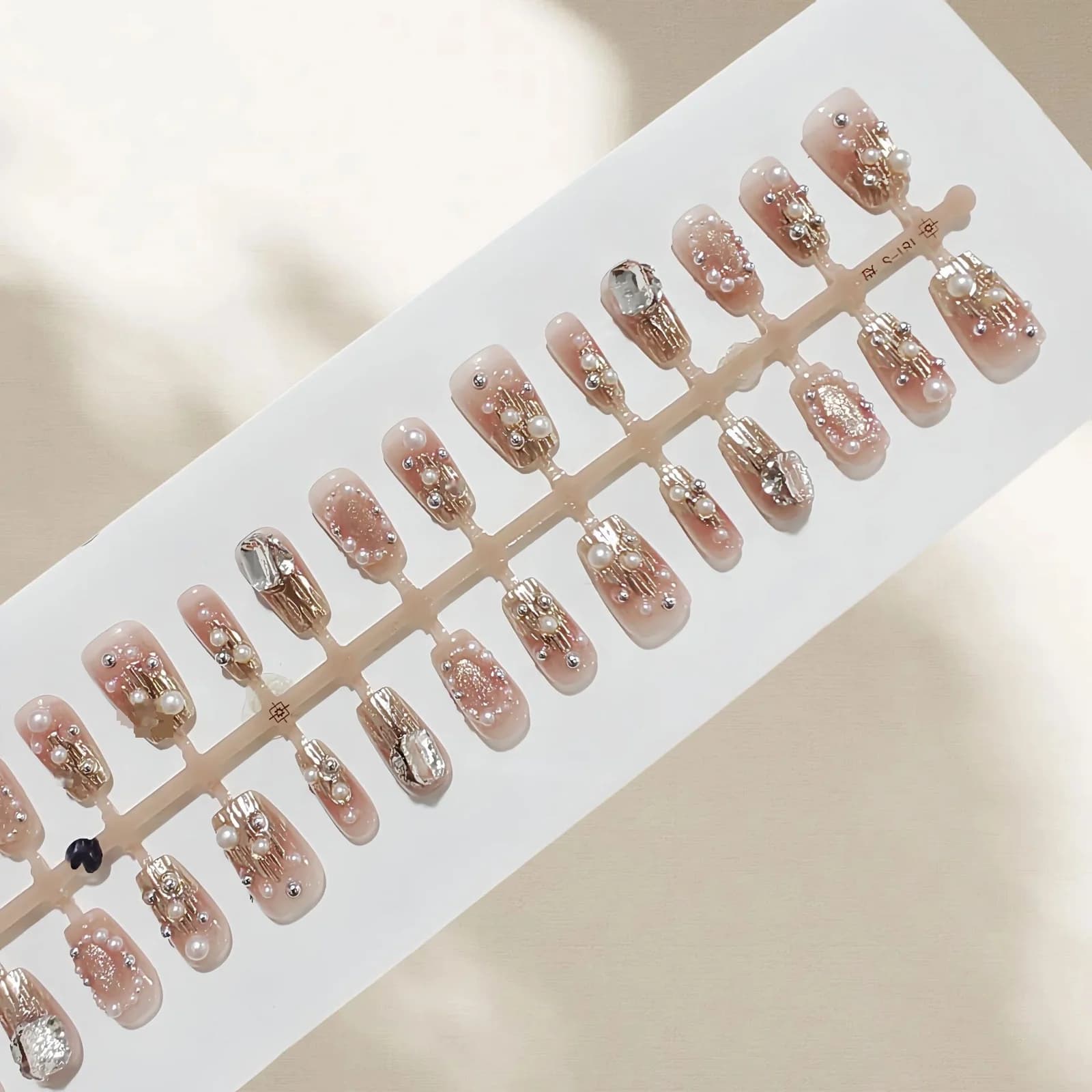 Guld Rhinsten & Perle Press-On Negle, Korte Firkantede Tip med Glitter